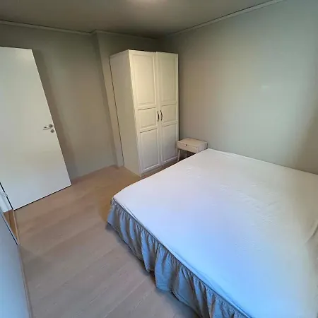 In Lägenhet *